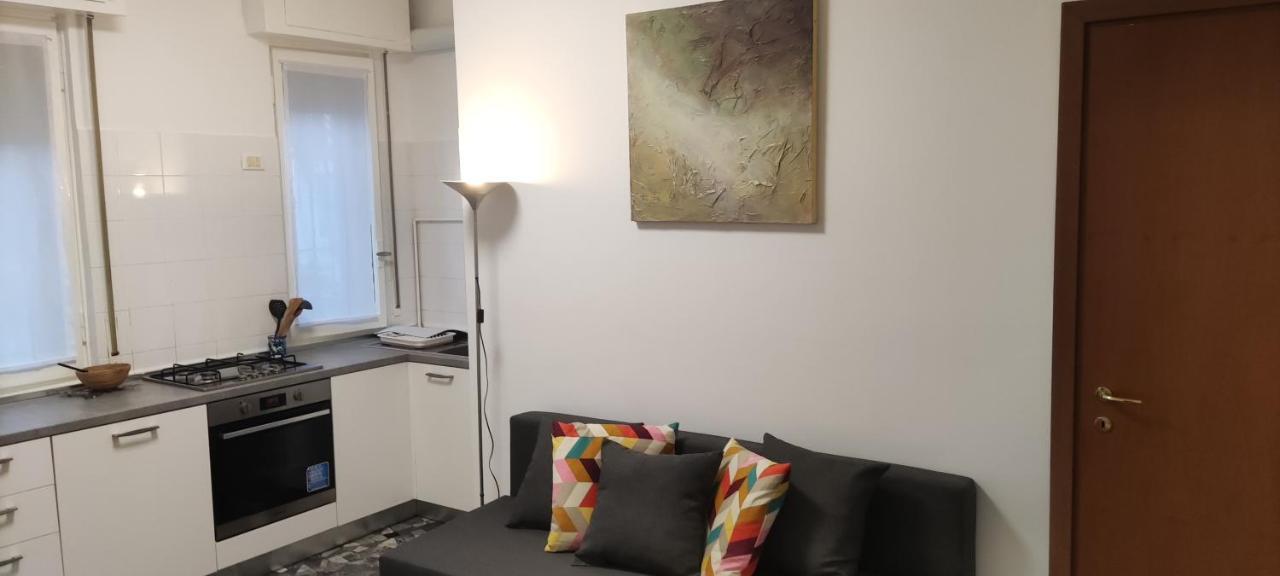 Melaverdeflat Milano Porta Venezia-Dateo Metro 4 Екстериор снимка