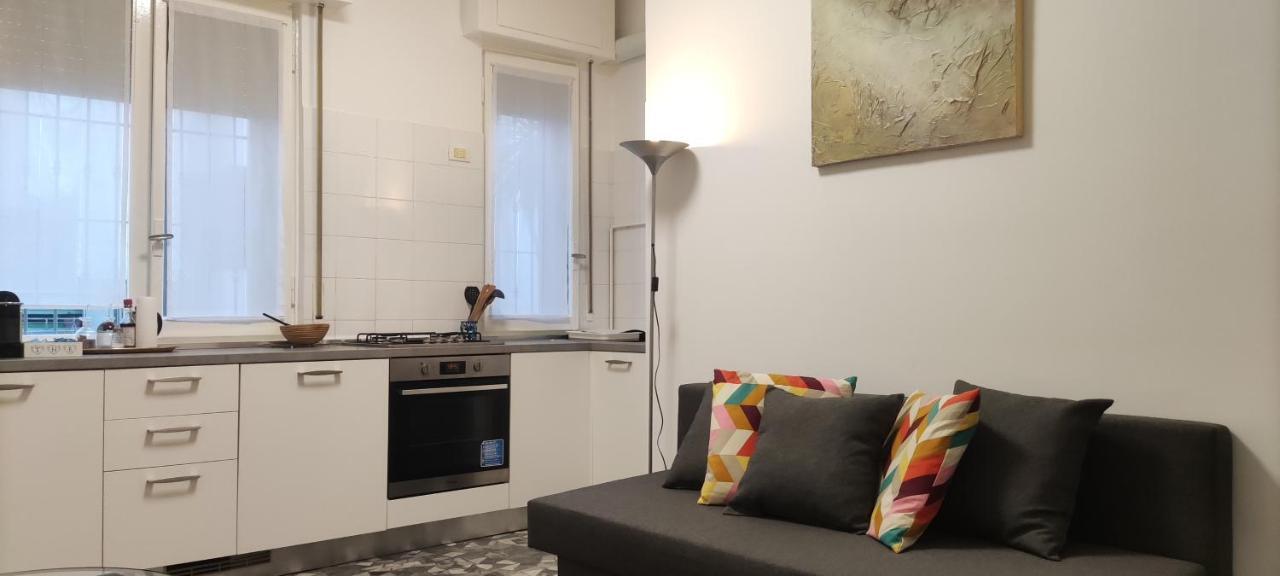 Melaverdeflat Milano Porta Venezia-Dateo Metro 4 Екстериор снимка
